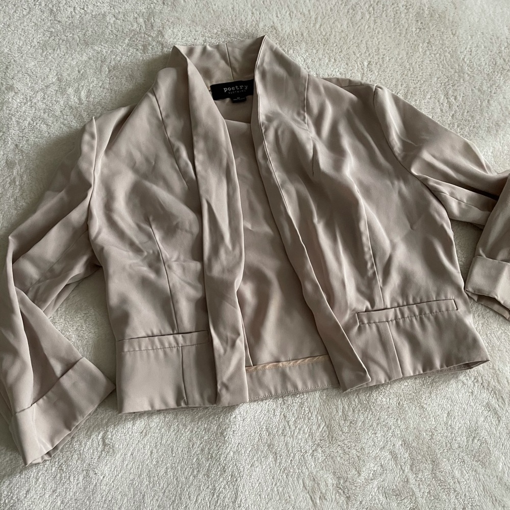 Poetry Cream Jacket - Picture 2 of 6